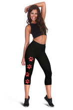 Load image into Gallery viewer, Women&#39;s Paw Print Capris

