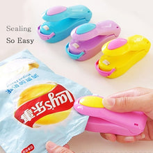 Load image into Gallery viewer, Portable household mini sealing machine food plastic bag
